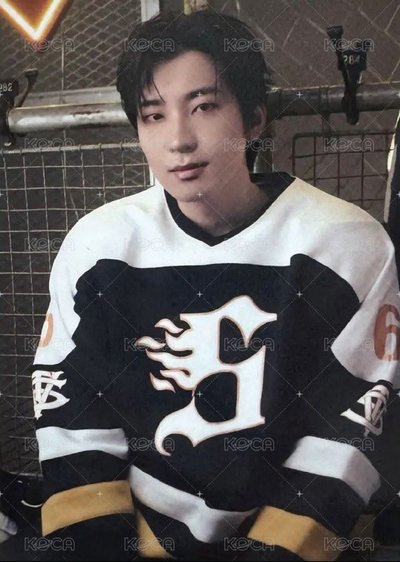 現貨-25’HOME 衣服卡一套