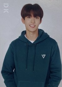 ‘SVT’ 隨機卡 