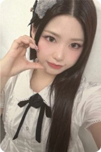 Glow Up wm 9.0 簽售卡 