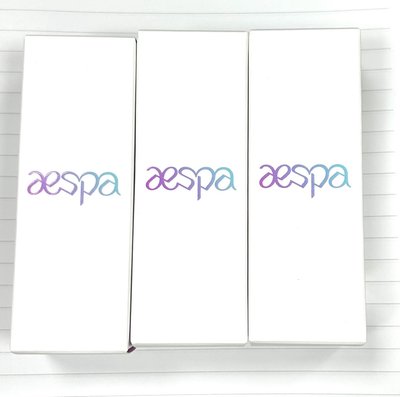 aespa 應援手燈 護唇膏