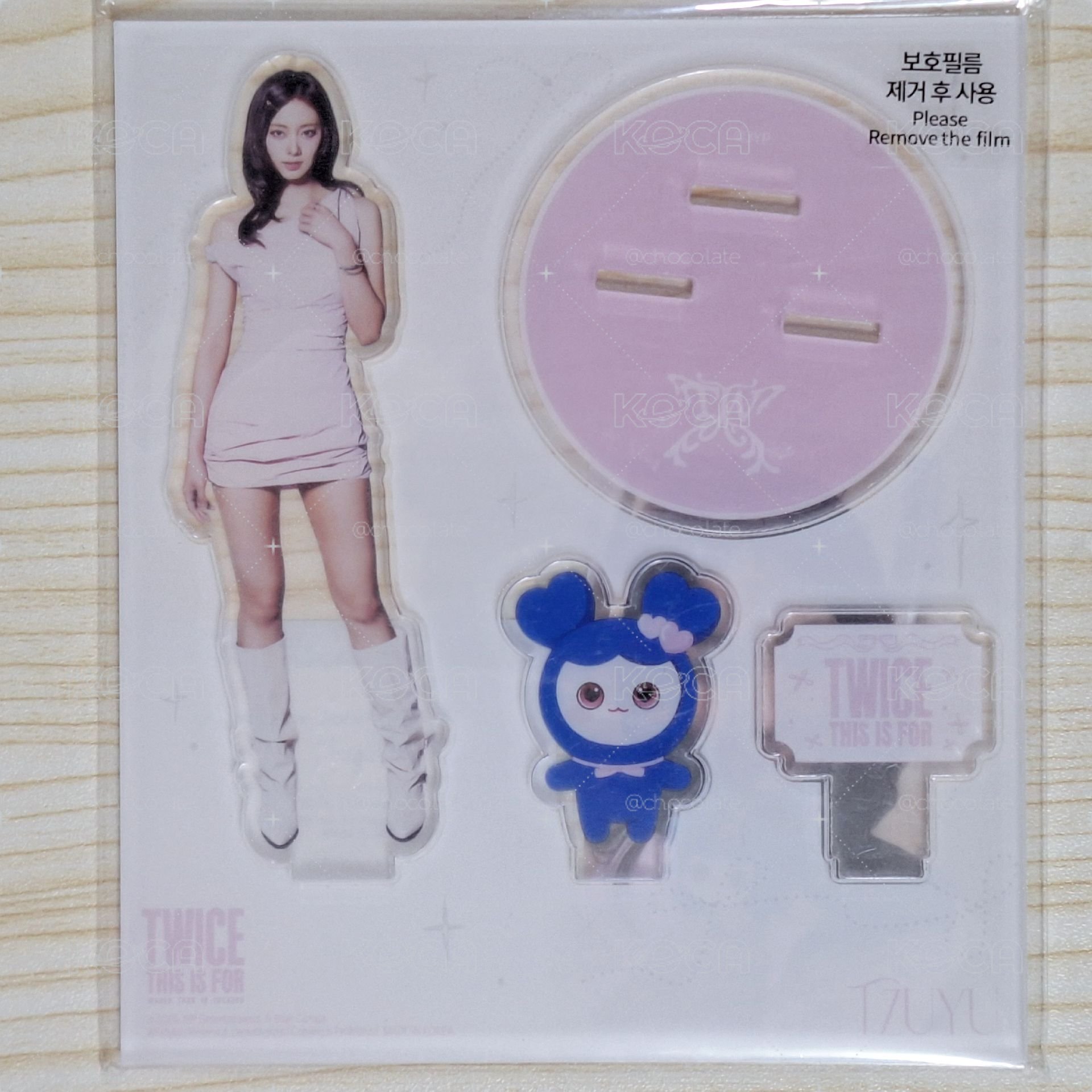 TWICE 六巡韓場週 立牌 子瑜