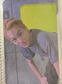 DON'T FIGHT THE FEELING 專輯卡 