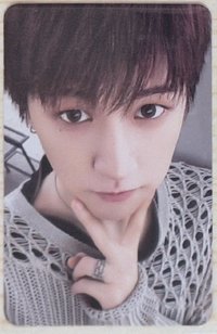 The Action 紅版專卡