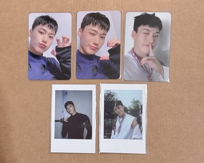 Fever Part.3 SUB K 特典+小卡+印拍立得 崔傘