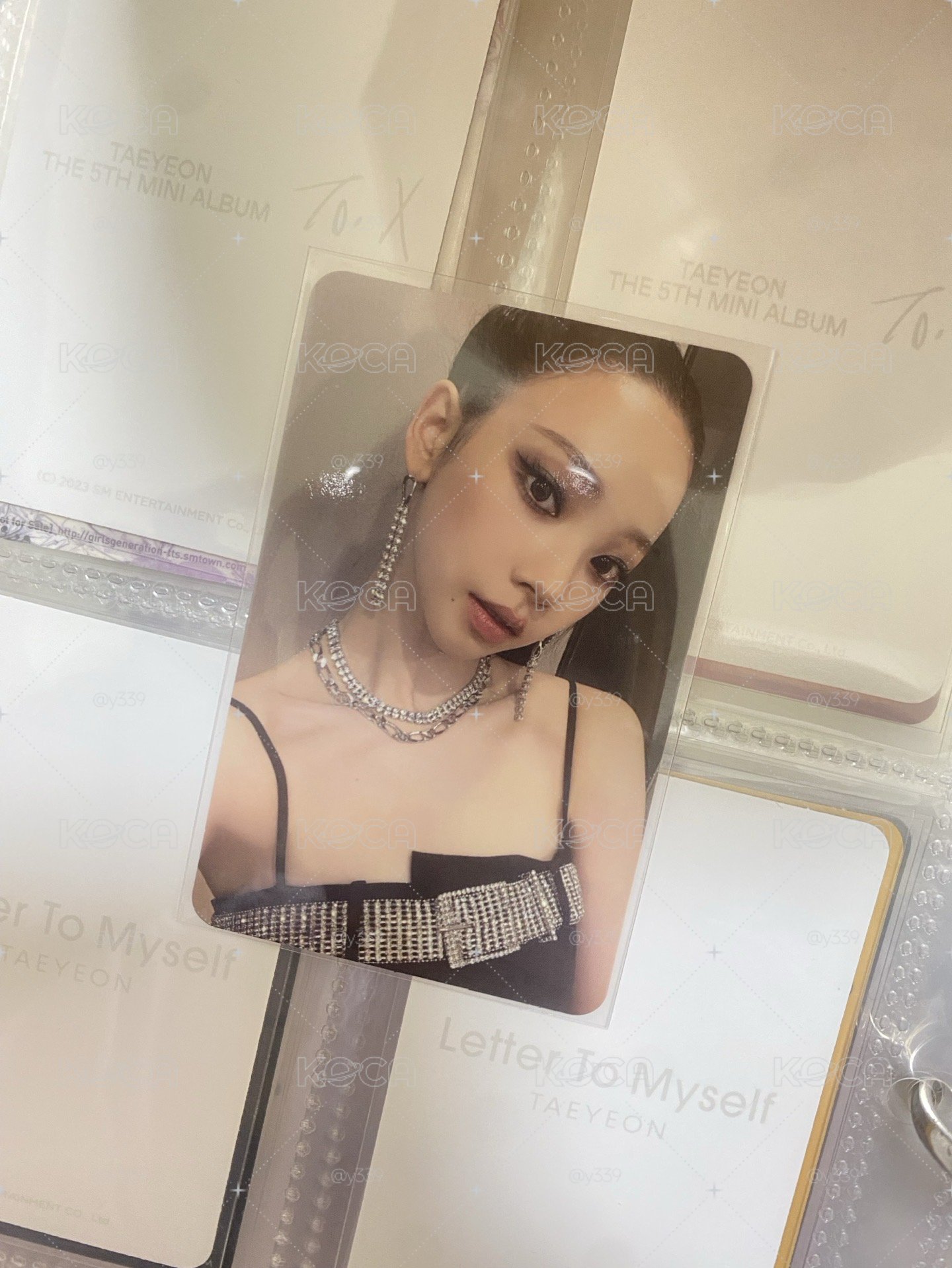 Stamp On It 專輯卡