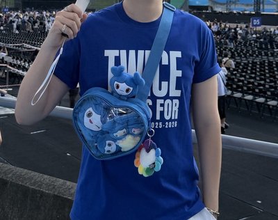 Tzuyu x TWICE GIGO限定側背包包
