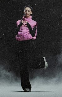 代言卡 NIKE Swoosh Puffer