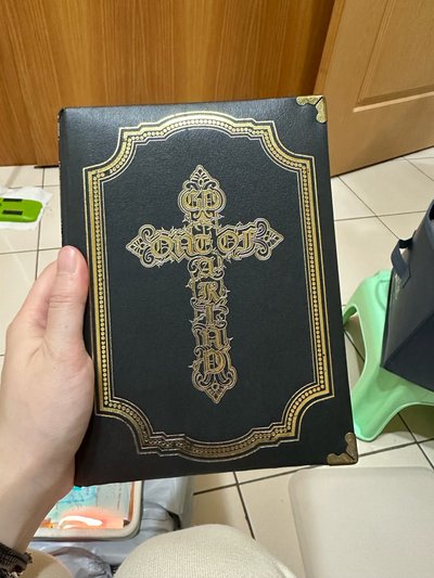 G-DRAGON GD ONE OF A KIND FIRST MINI ALBUM (韓版/二手）