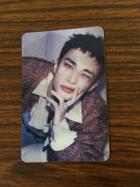 辰變化卡正面有刮痕