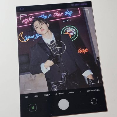 💜現貨｜BTS 2022 Season's Greetings 年曆大卡 南俊 碩珍 玧其 號錫 智旻 泰亨 柾國