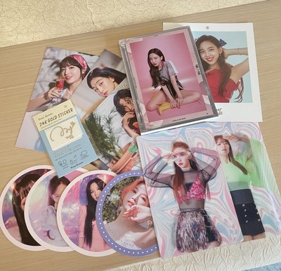 TWICE 專輯周邊💗杯墊 照片卡 閃卡 預購禮