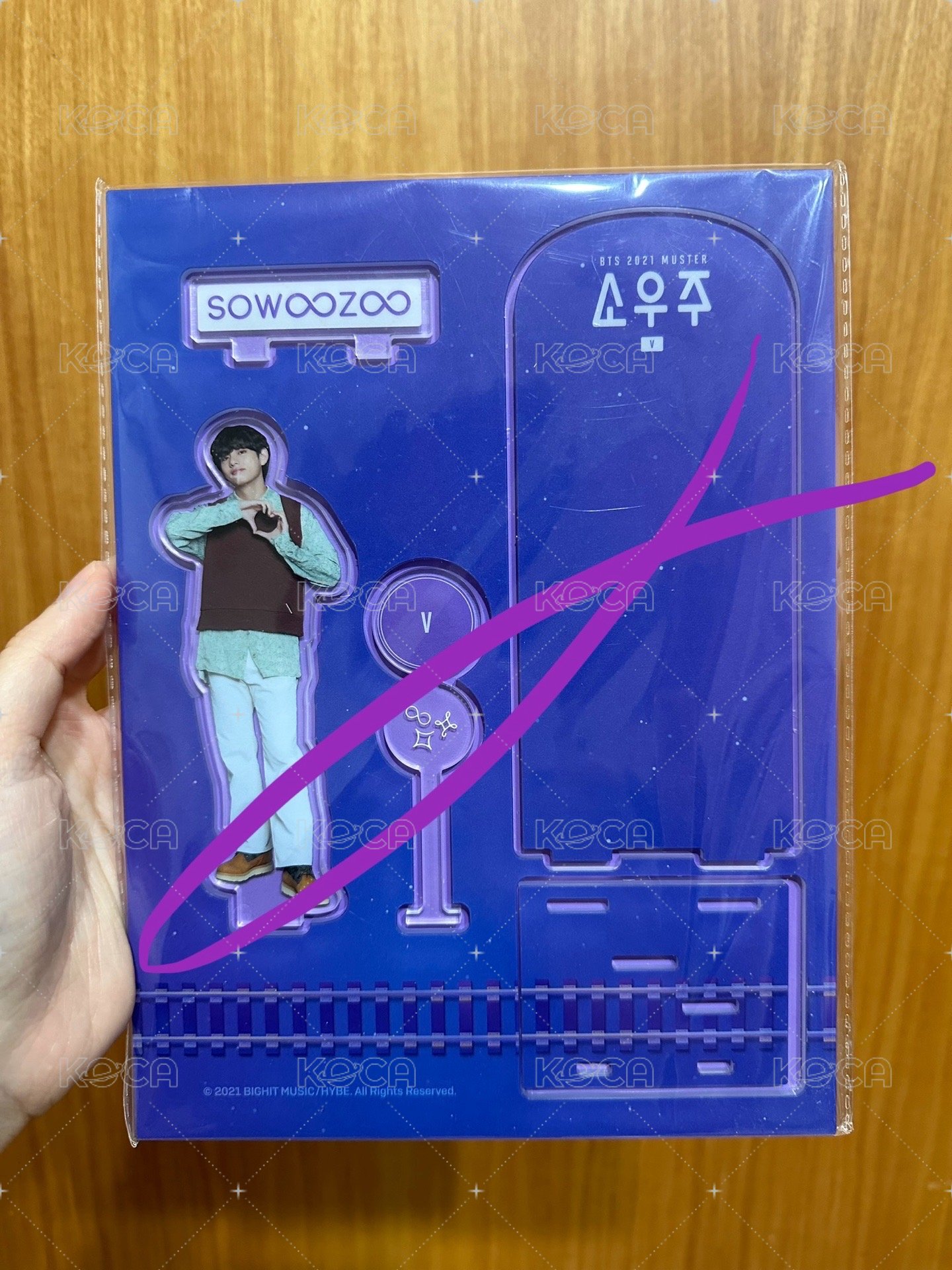 V 立牌