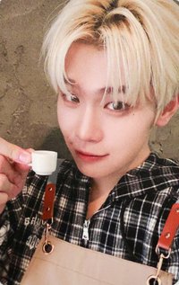 正規一 am 簽售卡 咖啡師 ver.