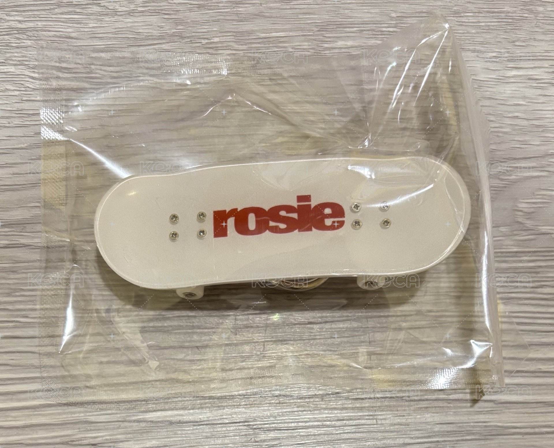 rosie白色滑板