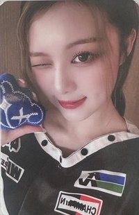 MIRROR INTO OURSELVE 周邊卡 熊頭造型悠遊卡