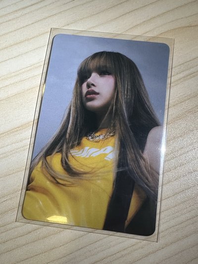 亞巡快閃滿額 Lisa 