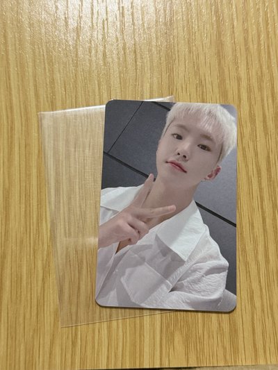 hoshi 順榮中字卡背 正四 yzy E 簽售卡 