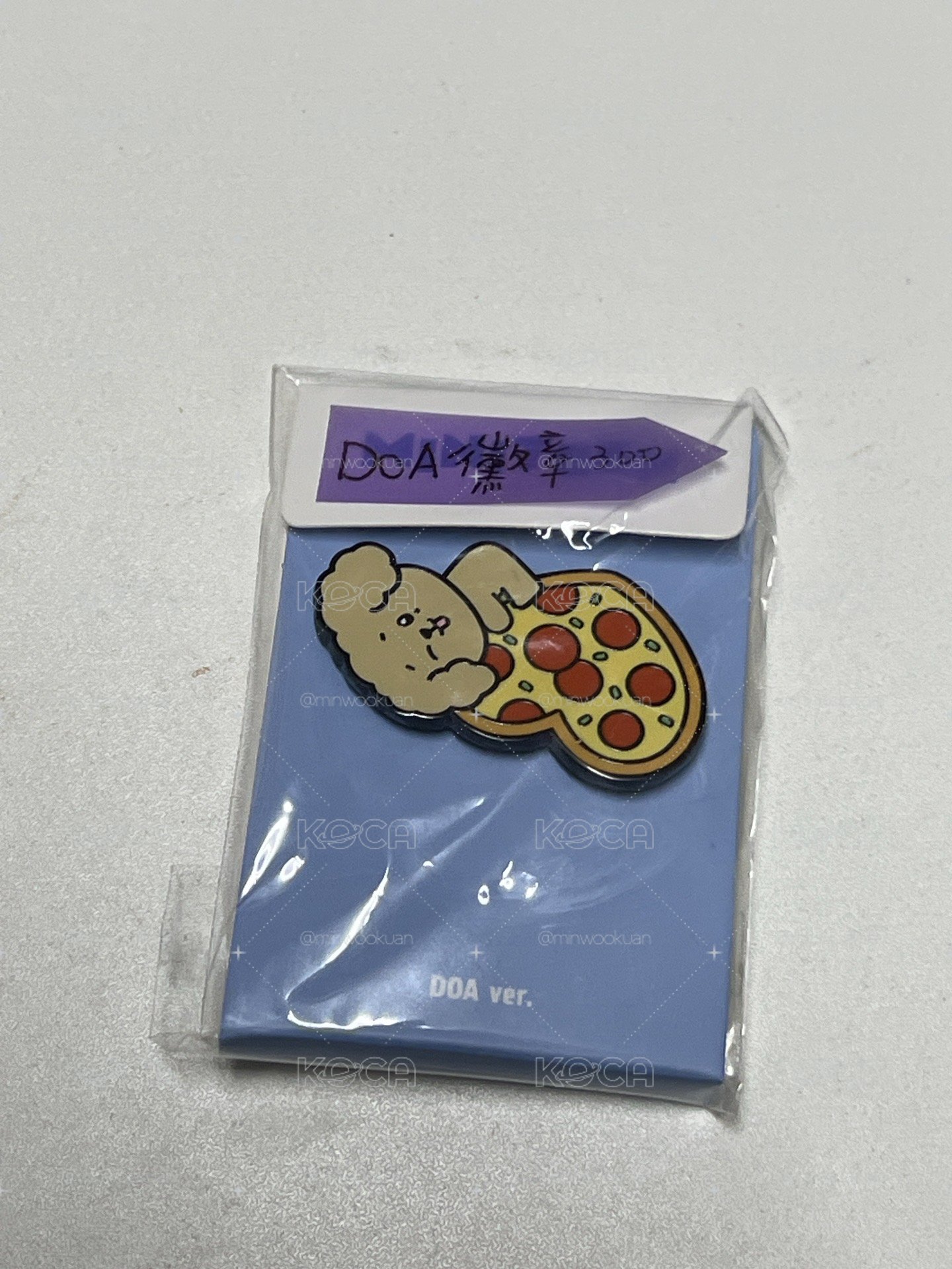 Miniteen DOA的徽章