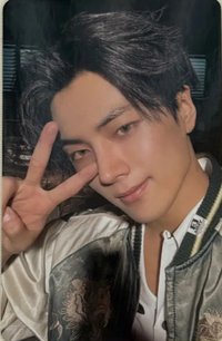 迷六 yzy 上海 簽售卡 中背