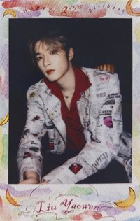 25‘劉耀文生日 周邊卡 拍立得卡