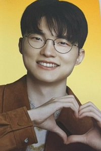 Faker韓國限定麥當勞聯名 代言卡 