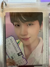 Suga 自拍卡