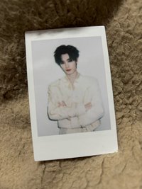 丁程鑫 白衣拍立得