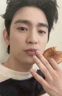 Chapter 0: WITH You 專輯卡 甜甜圈