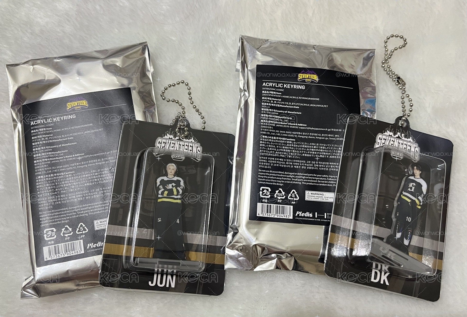 Home 壓克力盒隨機吊飾