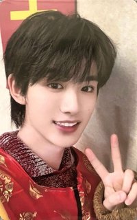 企劃 周邊卡 丁程鑫 比耶笑