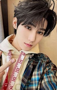 企劃 周邊卡 張真源 私服比耶