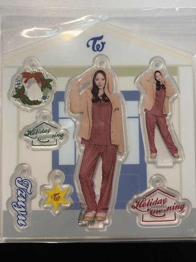 TWICE 冬日快閃 壓克力 立牌 吊飾 子瑜 mina momo 南 桃