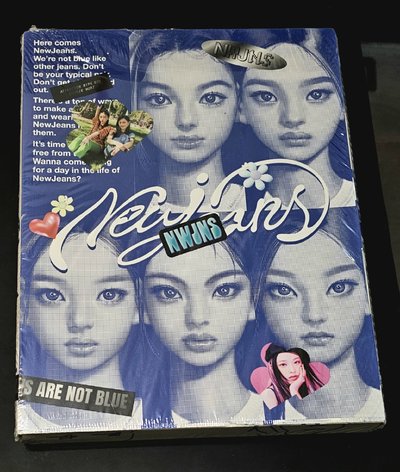 [現貨] NewJeans 小藍書團體版