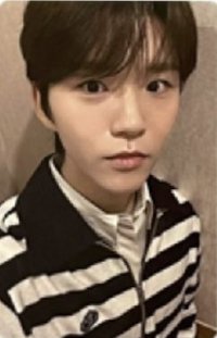 WISH yzy 1.0 簽售卡 