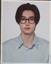 代言卡 Dr.Jart+證件照