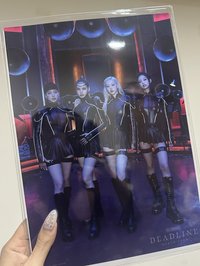 亞巡特典海報+Lisa滿額卡