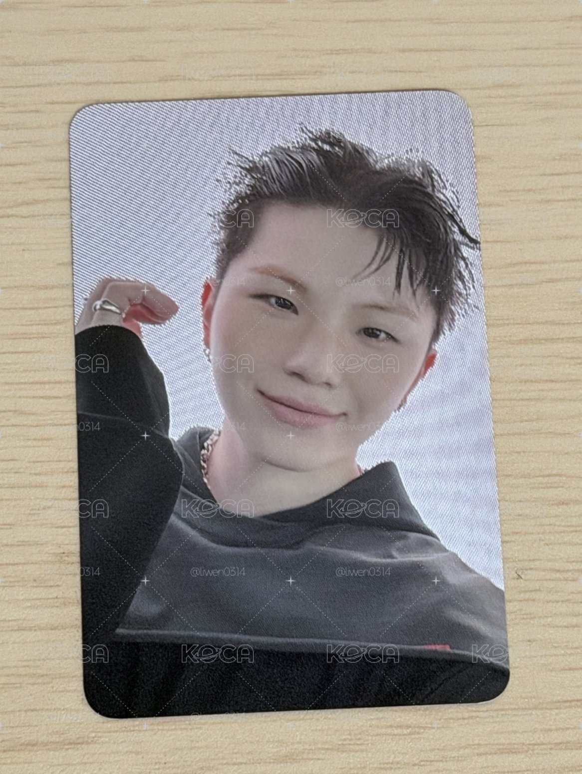 HxW K4特典 WOOZI