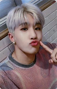 Mini8：Switch on  dmm 1.0 簽售卡 