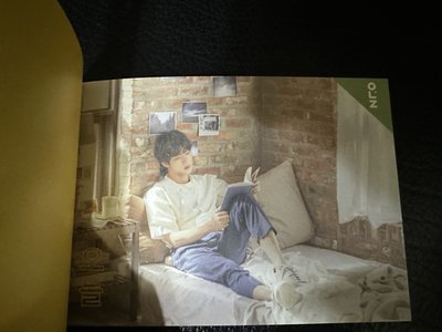 今日展 寫真集 展覽書（照片1-3） / 半日冊門票（整本售 照片4-12）