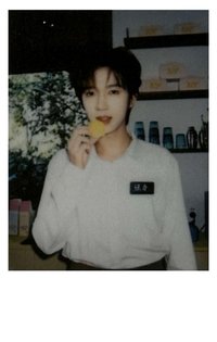 25‘台曆 隨機卡 7單人拍立得卡 馬卡龍