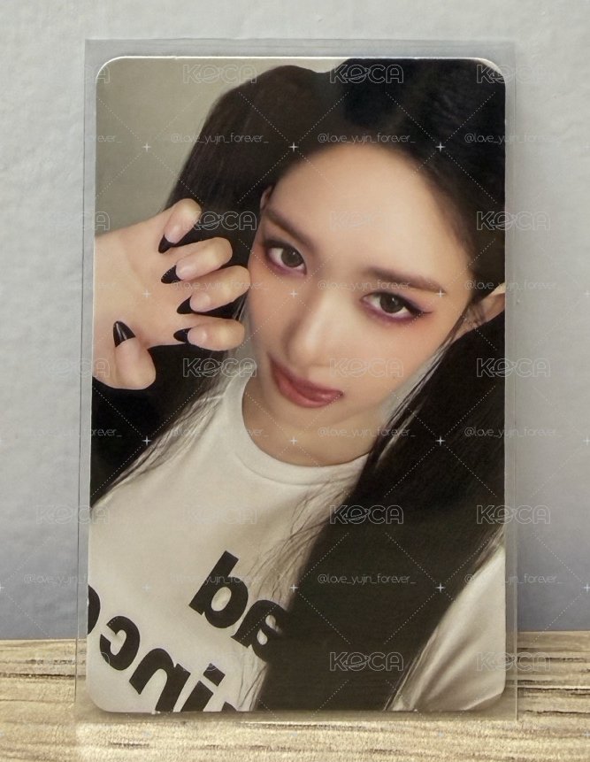 Leeseo 小卡