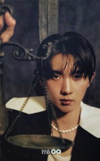 2024GQ 雜誌卡 1卡