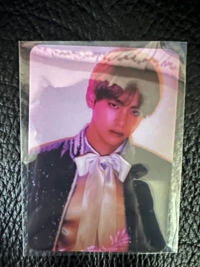 [V] Wings Tour 寫真集 Final Essay Book