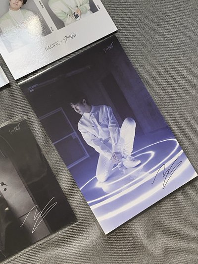 韓知城 四格 大卡