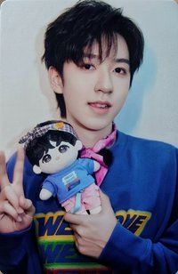 娃娃 1.0 周邊卡 7絕配