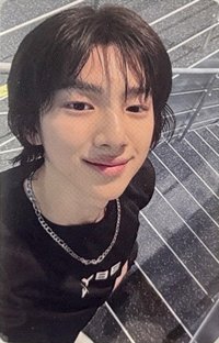 迷一 yzy 幸運卡 