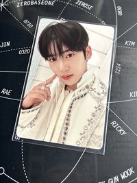 韓維辰迷二白版戳臉專卡🧏🏻（有珠鏈損）