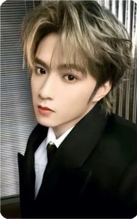 25‘劉耀文生日 隨機卡 隱藏卡