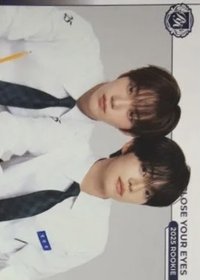 2025 K-POP ROOKIE TELECA 隨機卡 