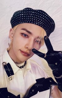 ODDINARY 專輯卡貝雷帽 B ver. 